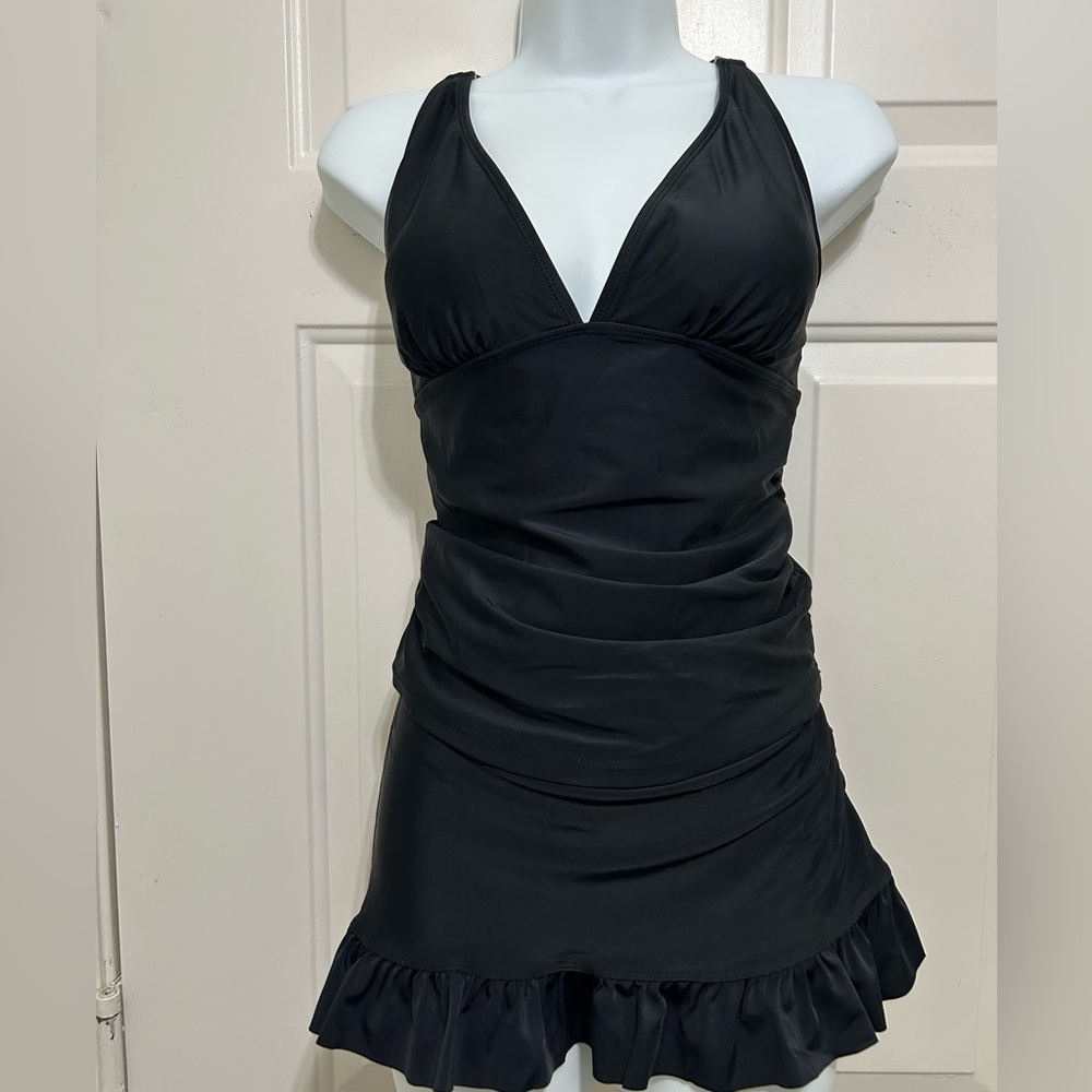 Nicole Miller VNeck Tankini Black Bathing Suit Swimsuit Skirt Gather Side Bottom